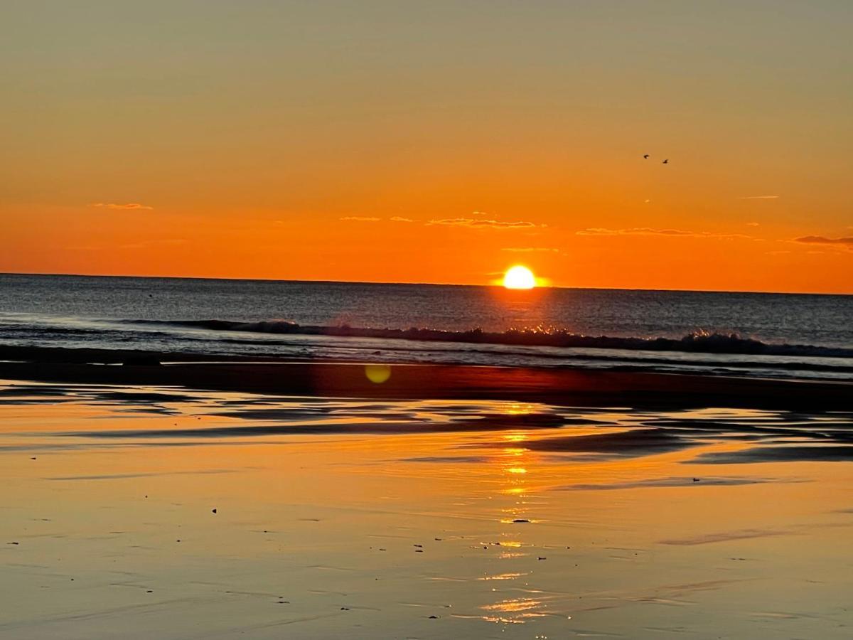 Ocean Front East End Beach House New Plymouth Ngoại thất bức ảnh