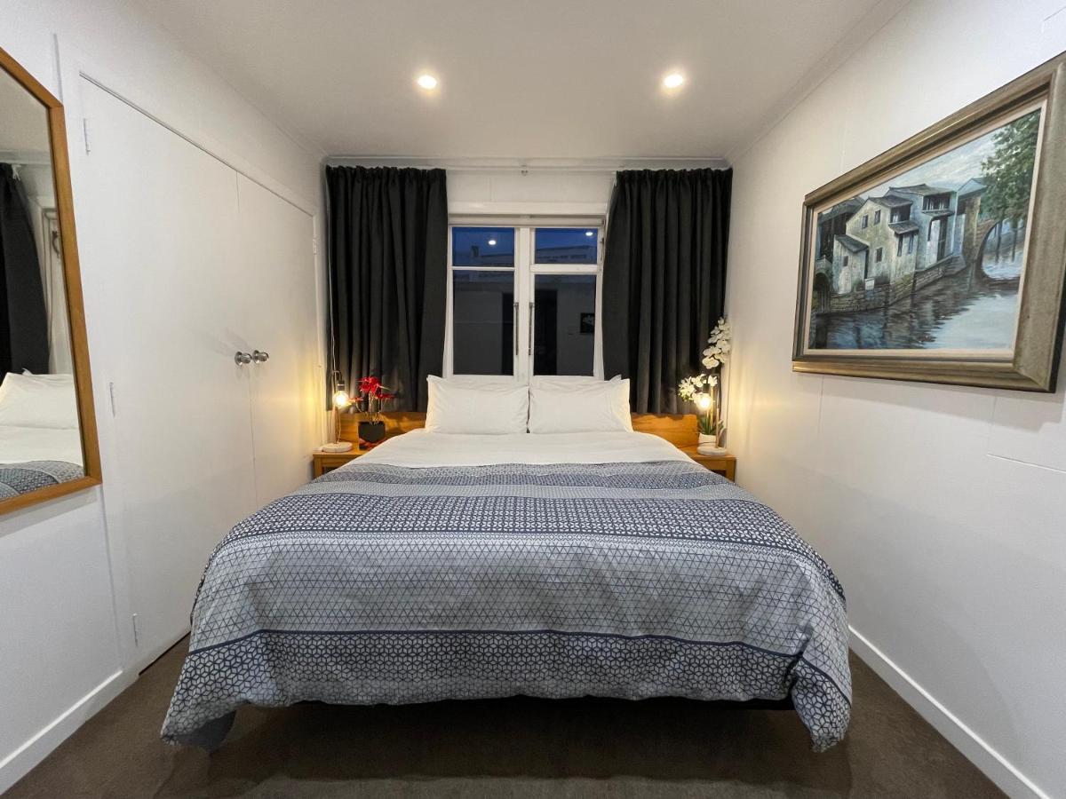 Ocean Front East End Beach House New Plymouth Ngoại thất bức ảnh