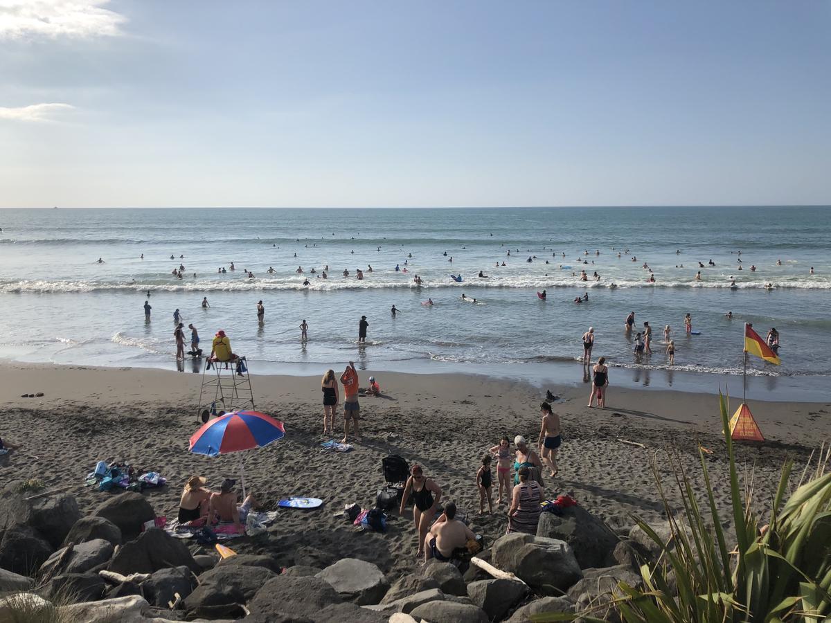 Ocean Front East End Beach House New Plymouth Phòng bức ảnh